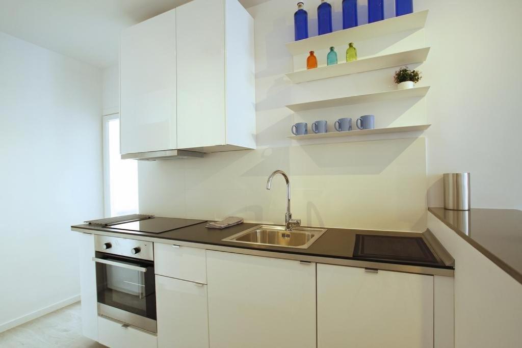 Warm Sands Apartment By Hello Homes シッチェス エクステリア 写真