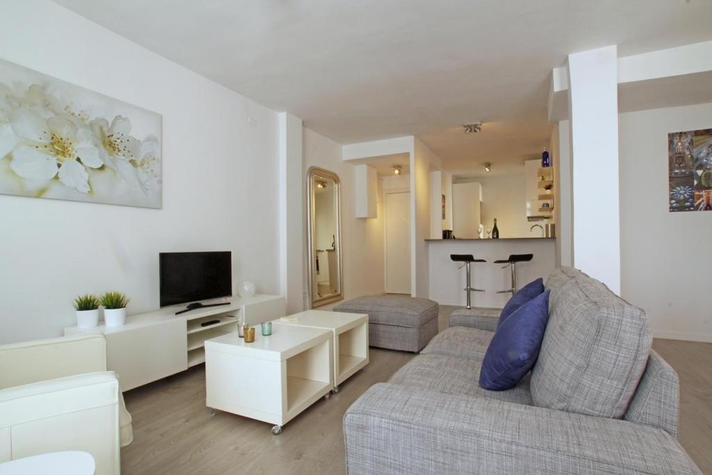 Warm Sands Apartment By Hello Homes シッチェス エクステリア 写真